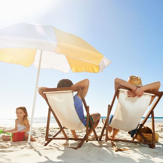 Family implementing the top 5 sun protection tips